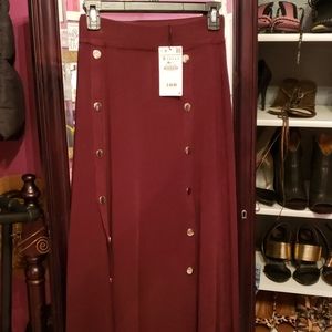 Beautiful Zara knits Midi